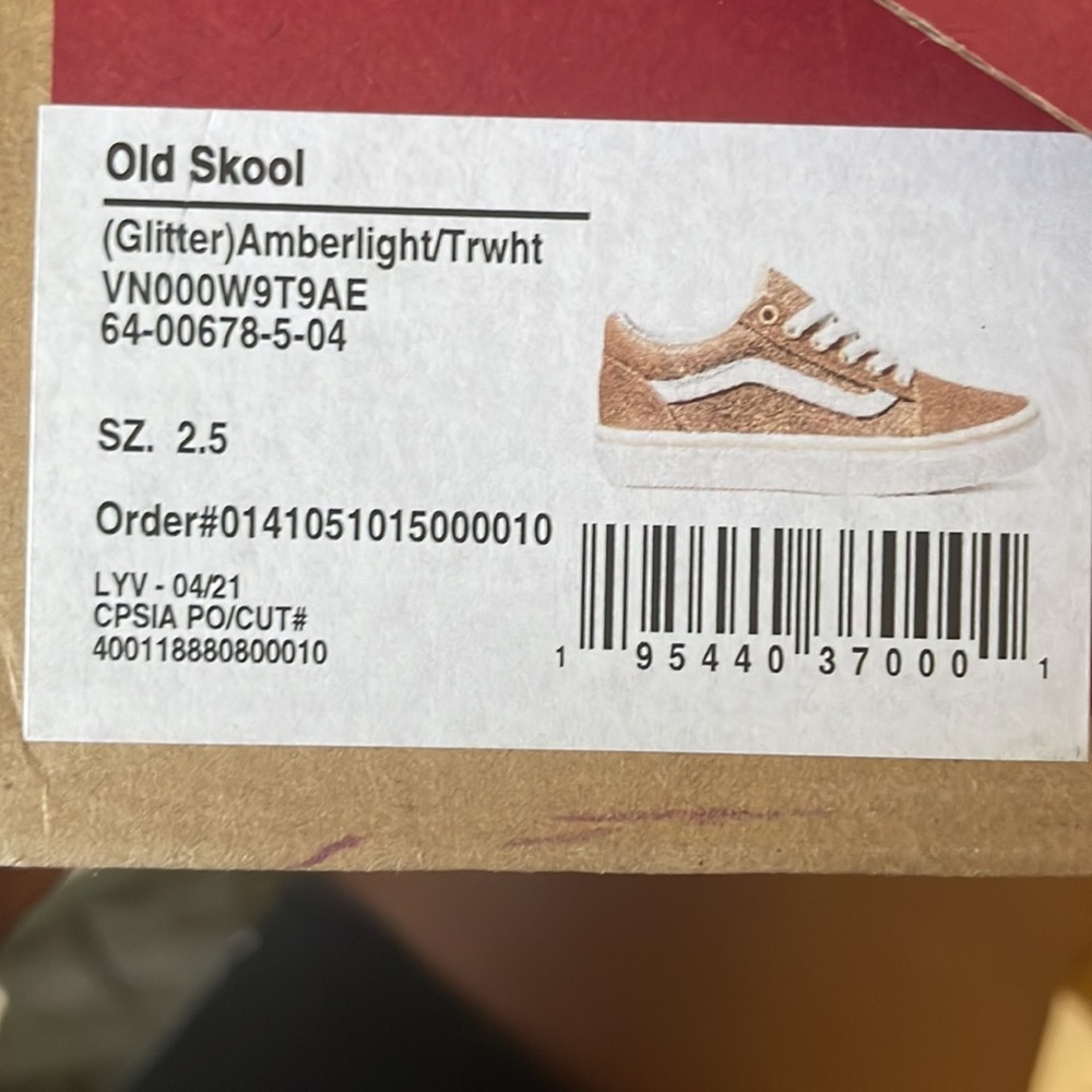Shoes - Picture 3 of 3